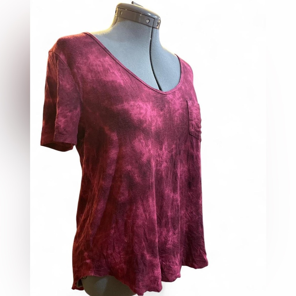 Hollister Tie-Dye Soft and Stretchy Tee